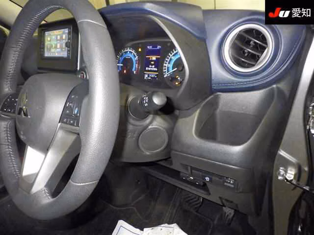 MITSUBISHI EK X