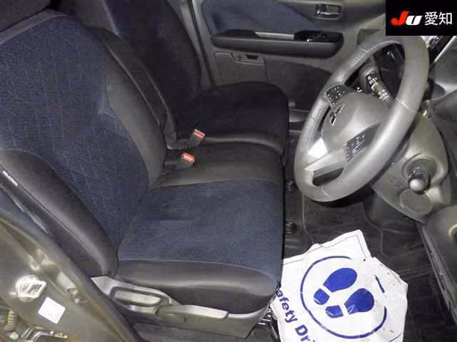 MITSUBISHI EK X