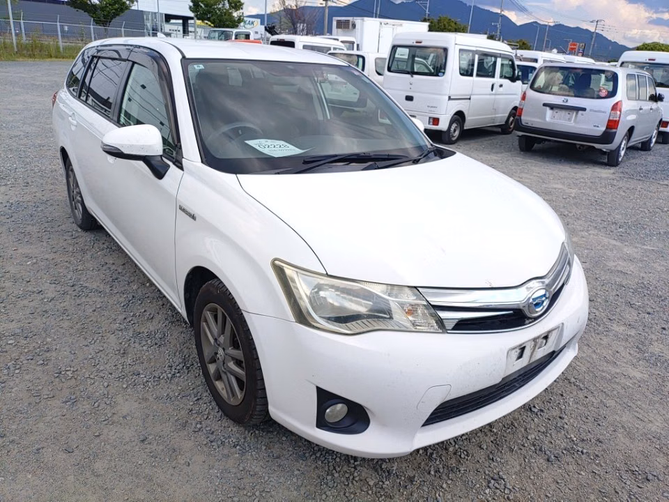 TOYOTA COROLLA FIELDER