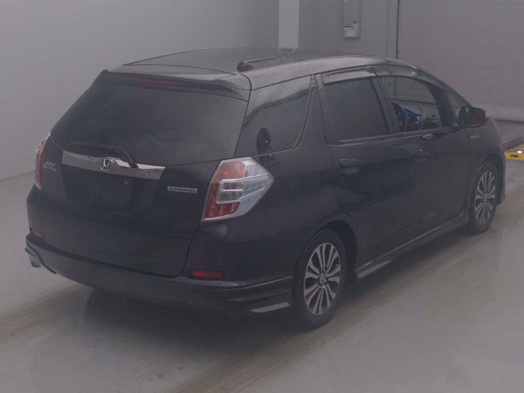 HONDA FIT SHUTTLE