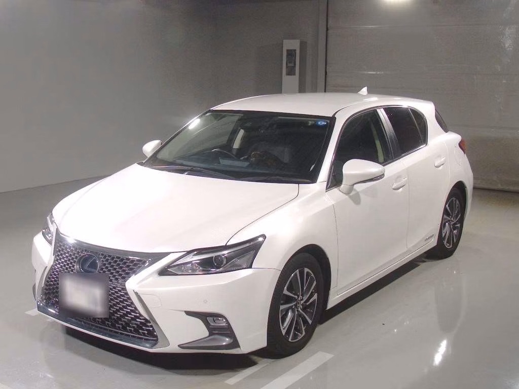 Lexus CT200h