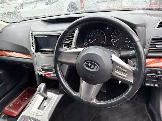 SUBARU OUTBACK