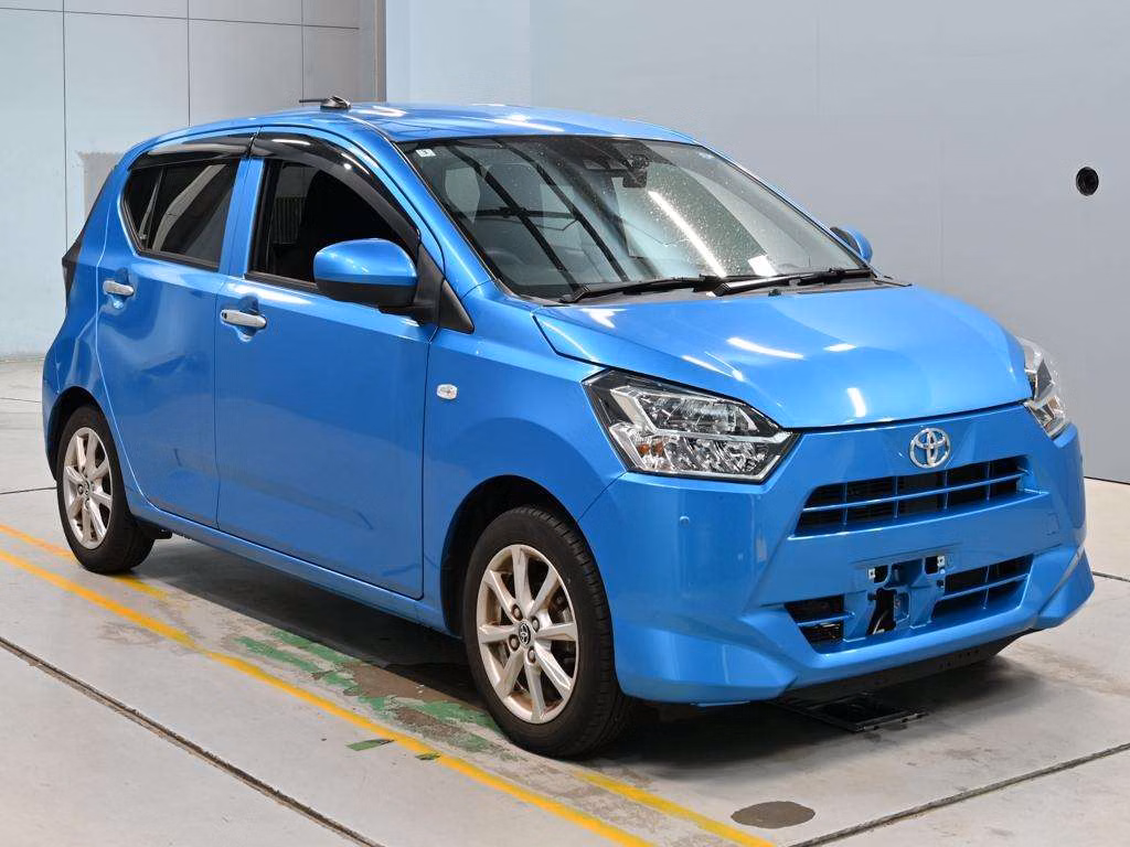 TOYOTA PIXIS EPOCH