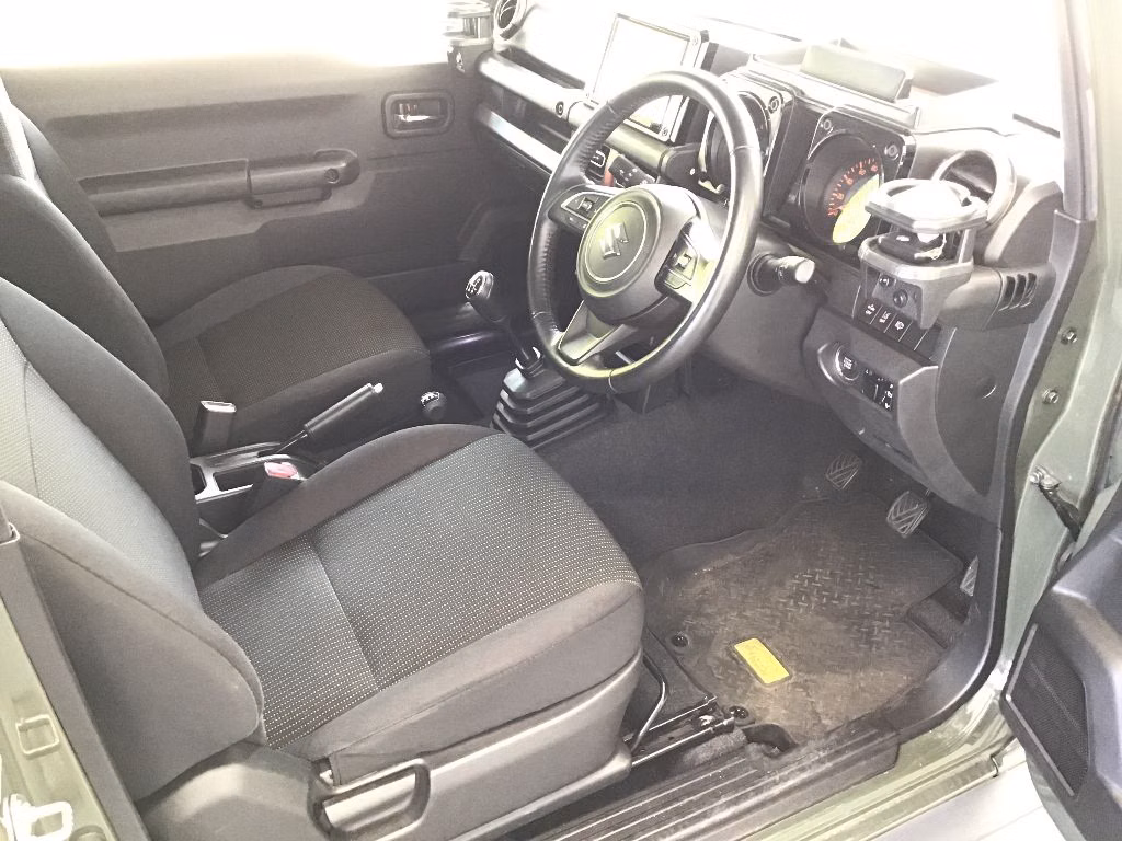 SUZUKI JIMNY SIERRA