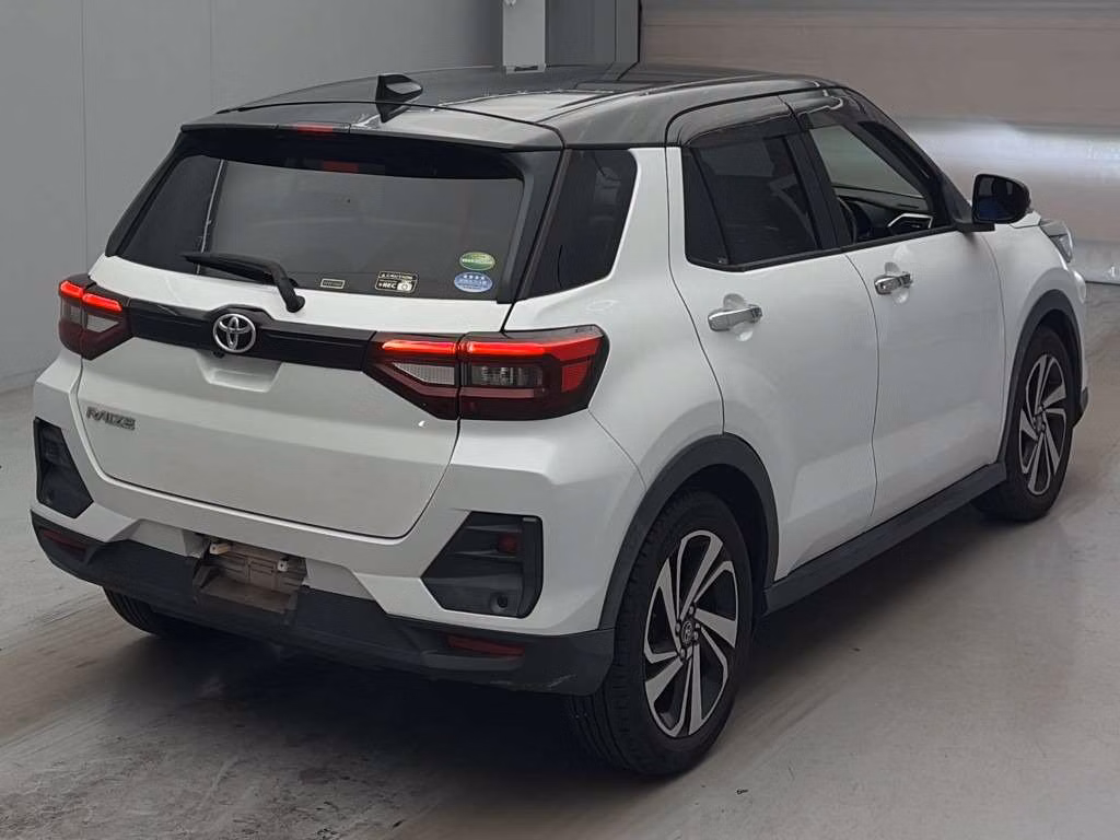 TOYOTA RAIZE