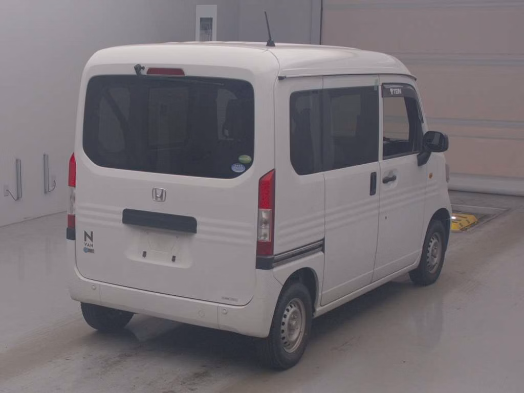 HONDA N-VAN