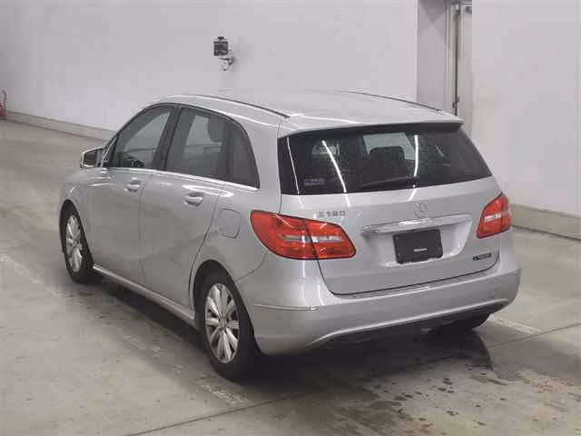 MERCEDES-BENZ B-CLASS