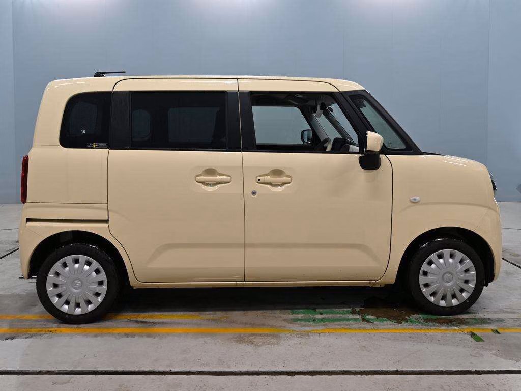 SUZUKI WAGON R SMILE