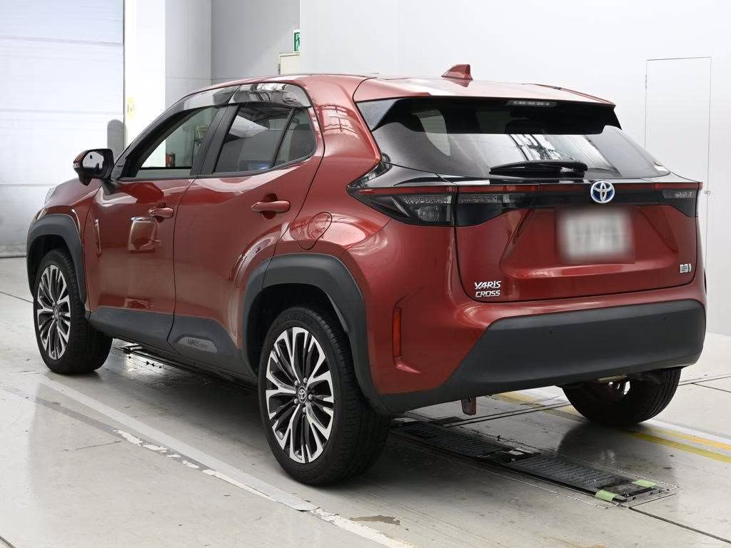 TOYOTA YARIS CROSS