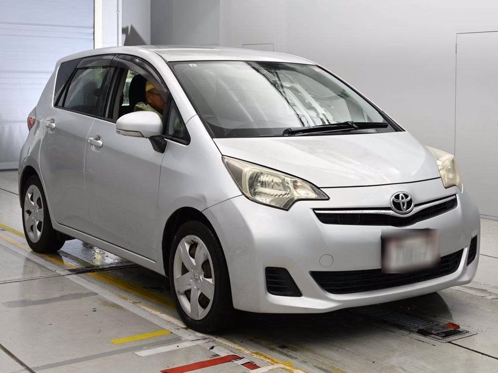 TOYOTA RACTIS