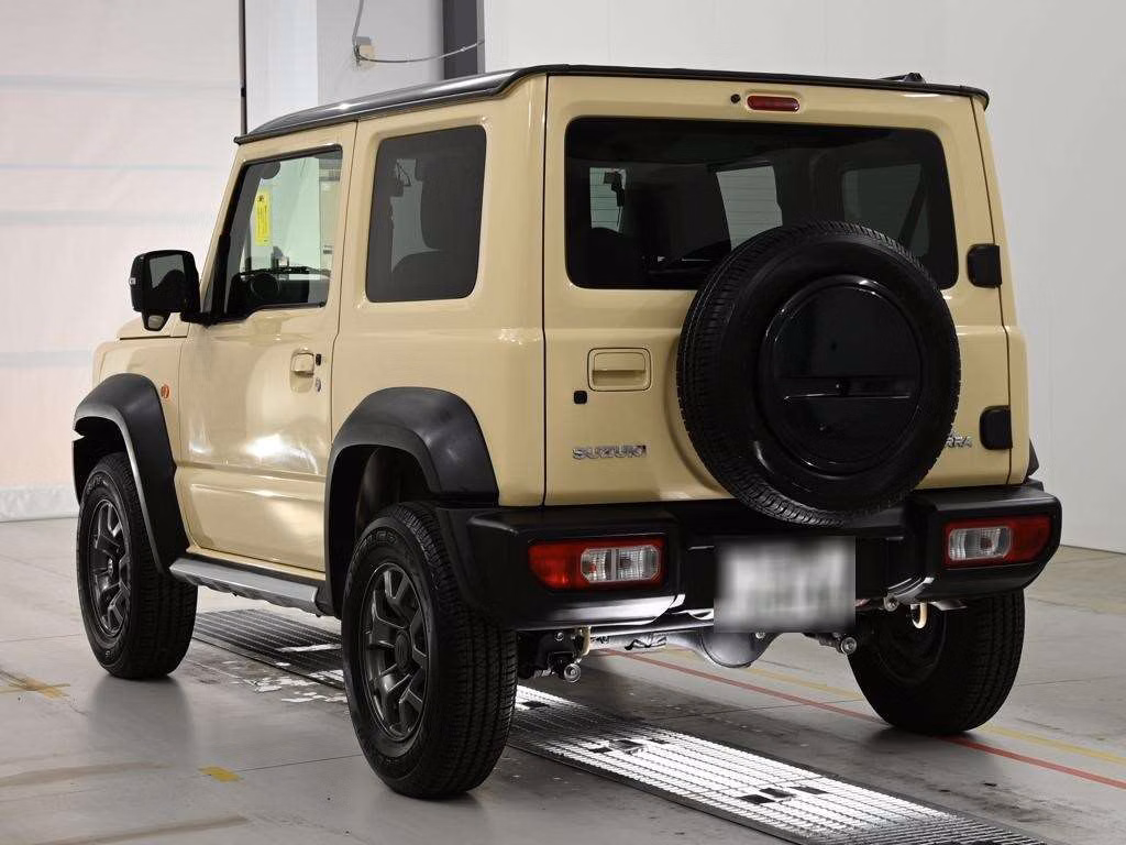 SUZUKI JIMNY SIERRA