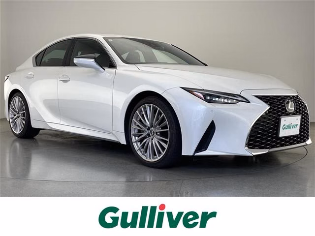Lexus IS300h
