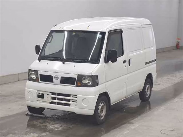 NISSAN CLIPPER