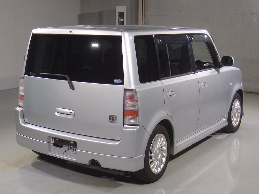 TOYOTA BB