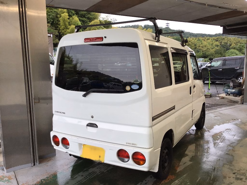 MITSUBISHI MINICAB