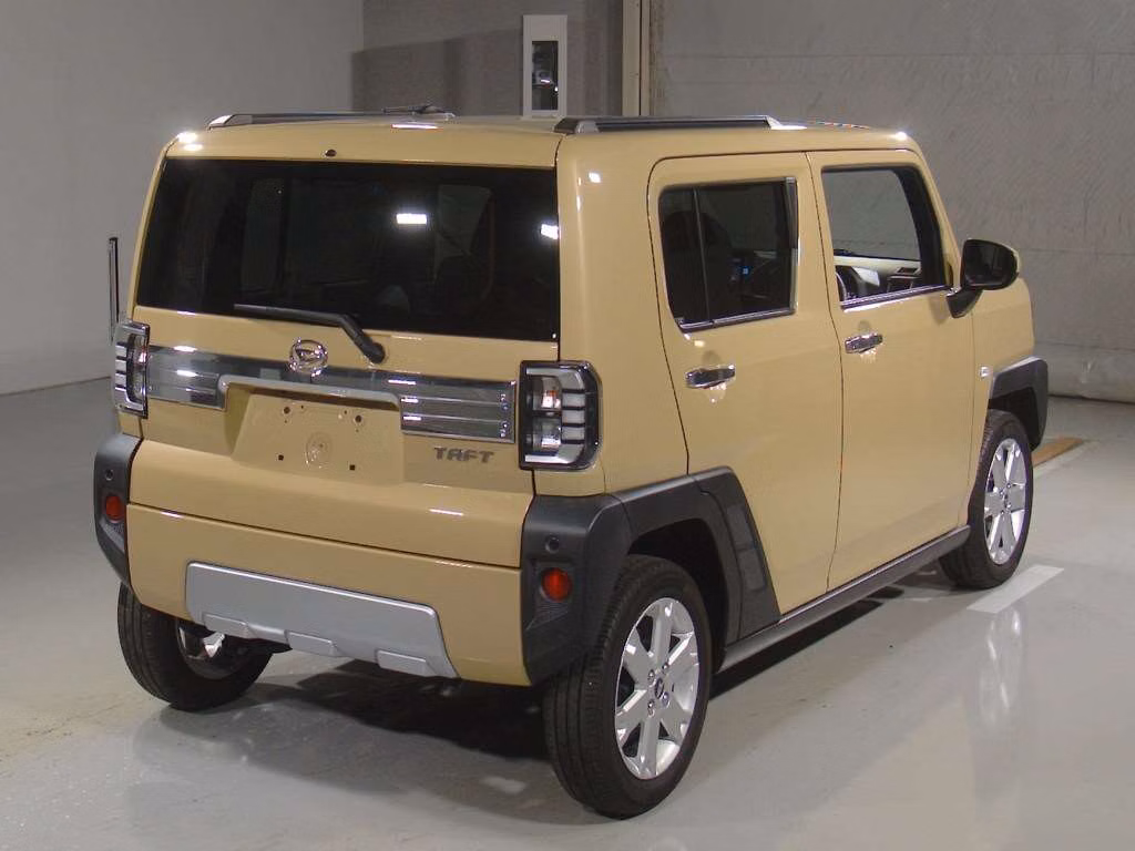 DAIHATSU TAFT