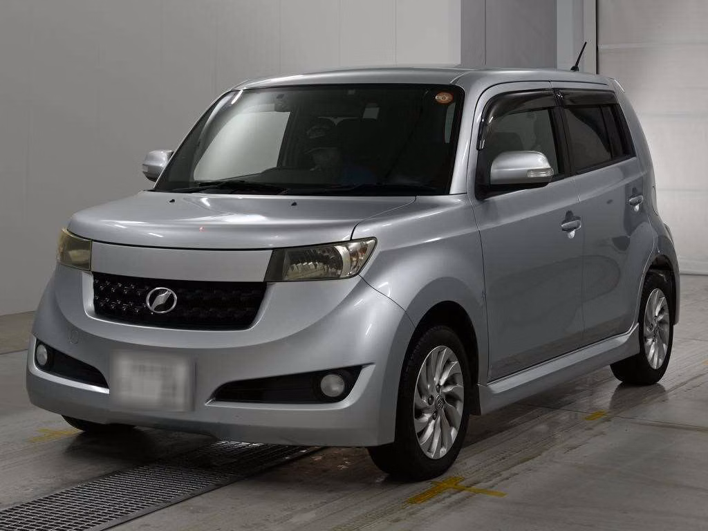 TOYOTA BB