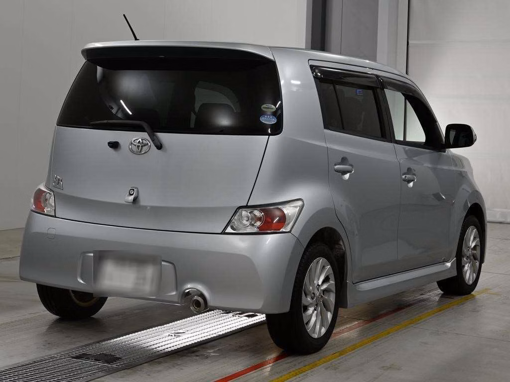 TOYOTA BB