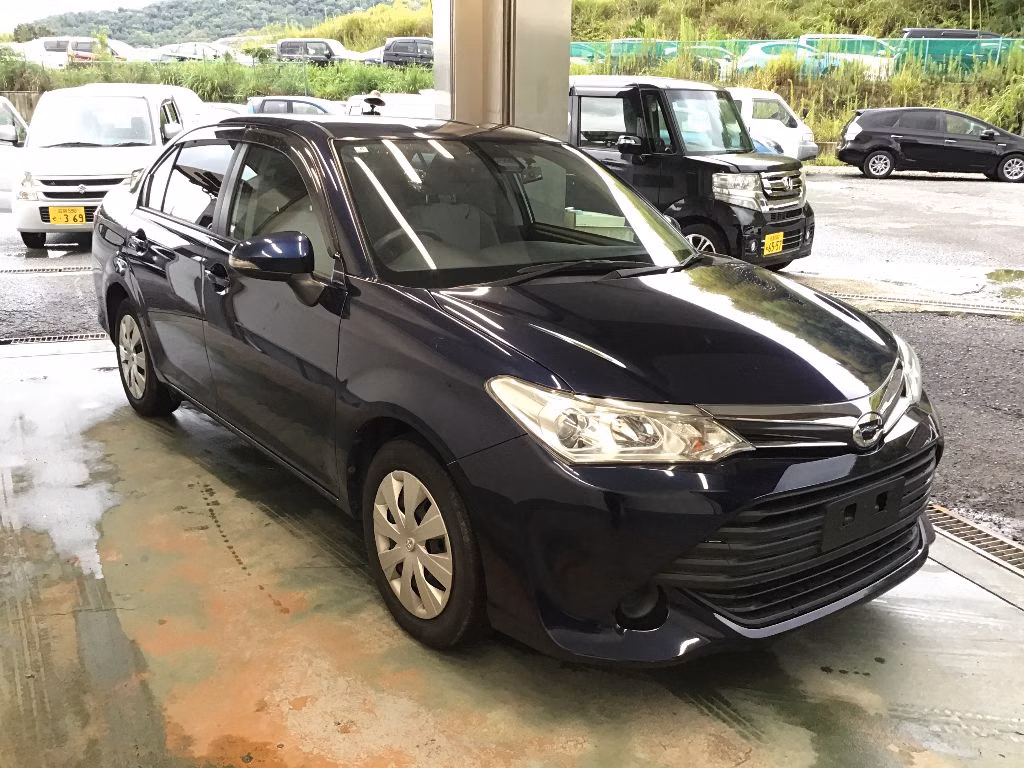 TOYOTA COROLLA AXIO