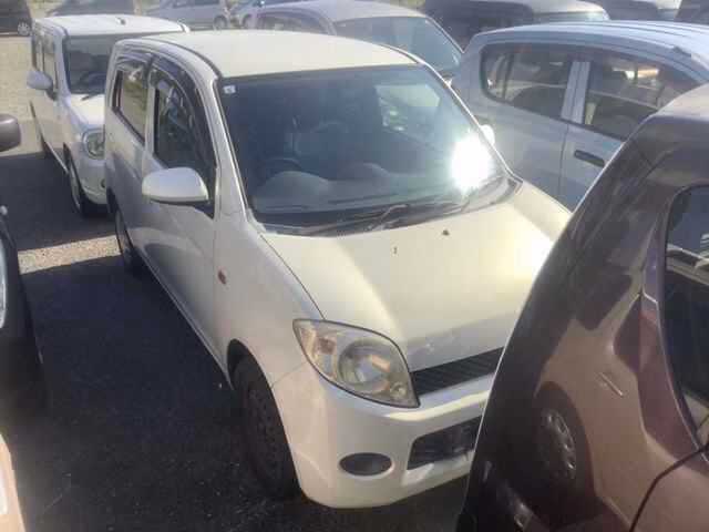DAIHATSU MAX