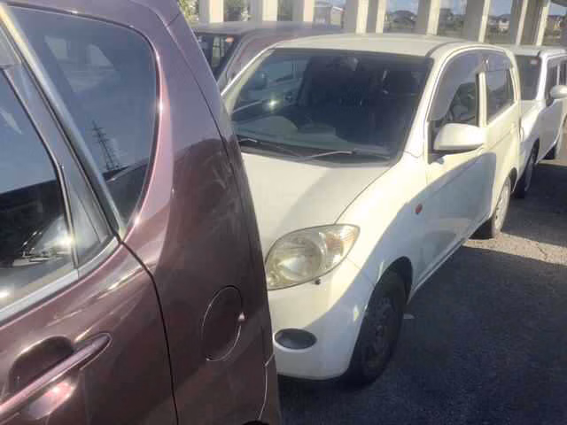 DAIHATSU MAX