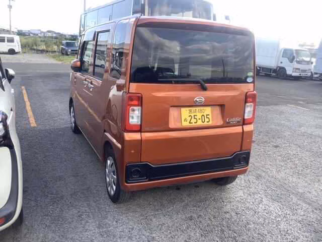DAIHATSU HIJET CADDIE