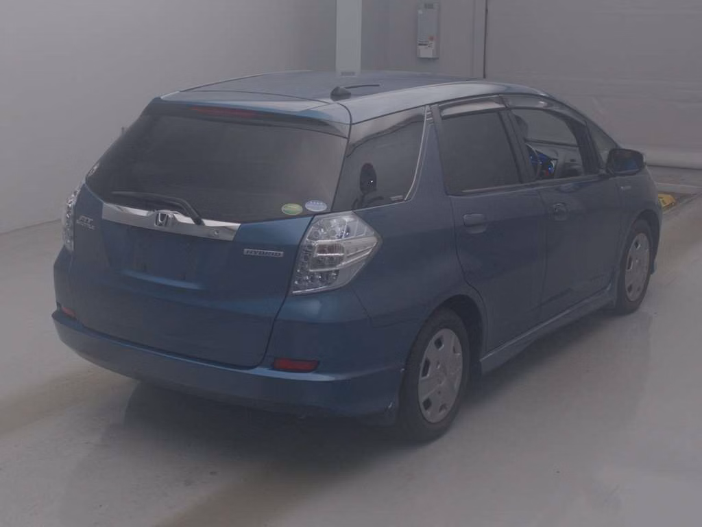 HONDA FIT SHUTTLE