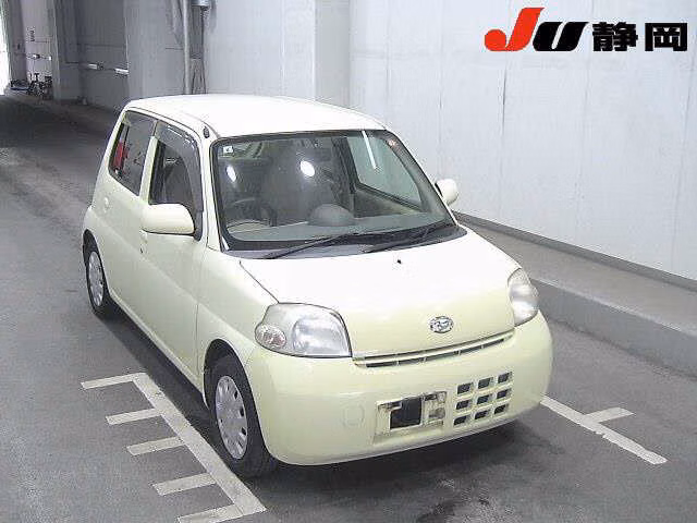 DAIHATSU ESSE