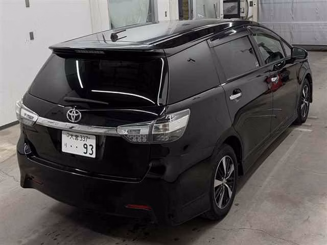 TOYOTA WISH