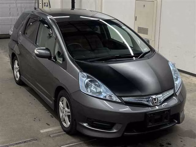 HONDA FIT SHUTTLE
