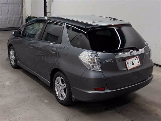HONDA FIT SHUTTLE