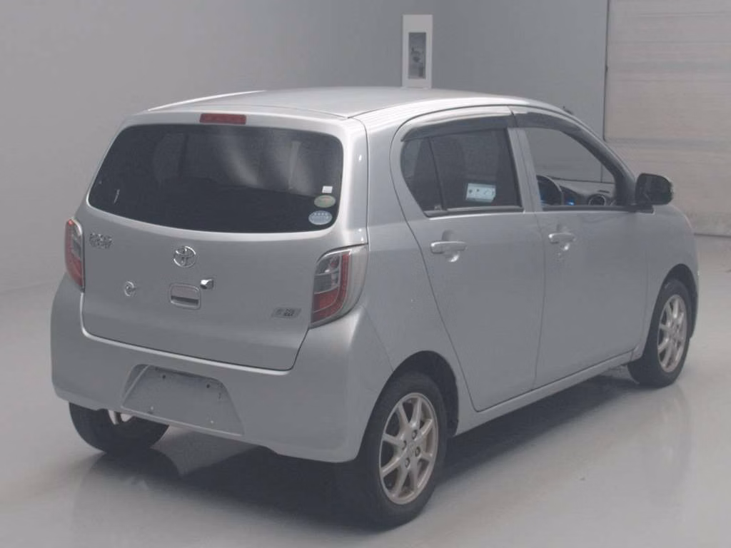 TOYOTA PIXIS EPOCH
