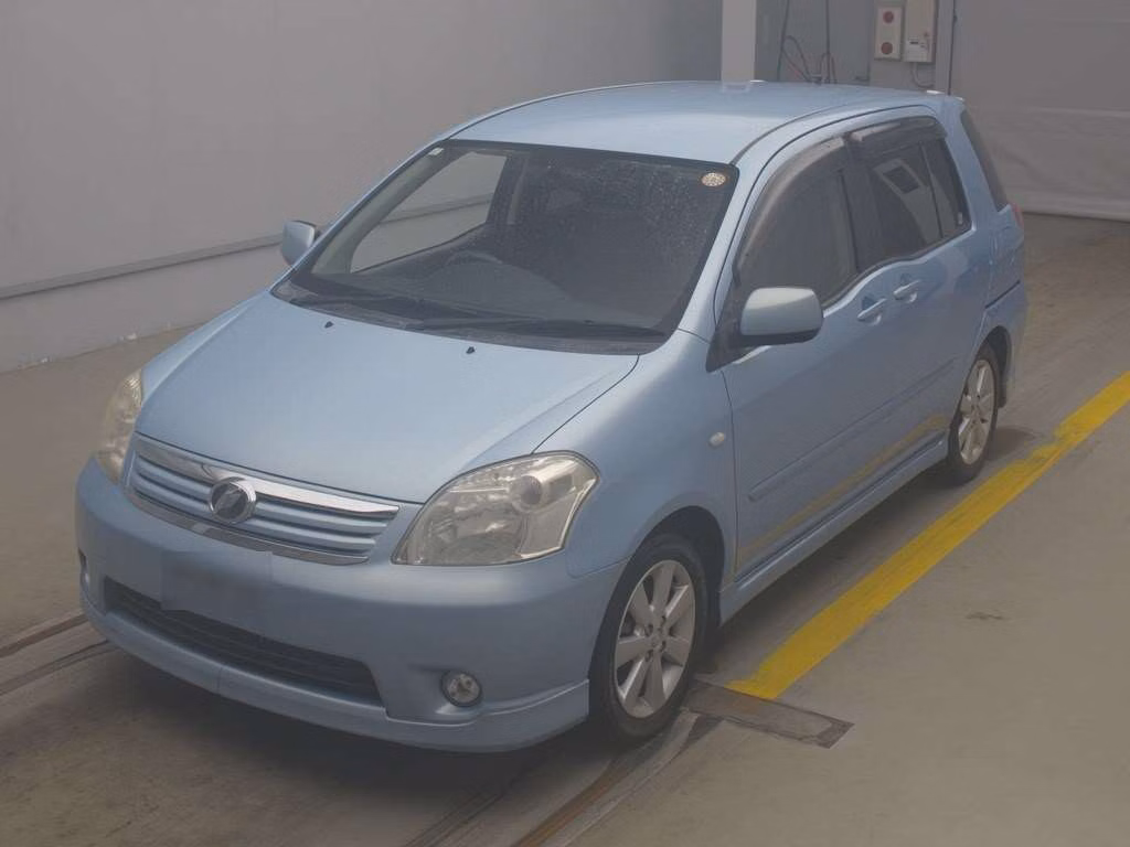 Toyota Raum