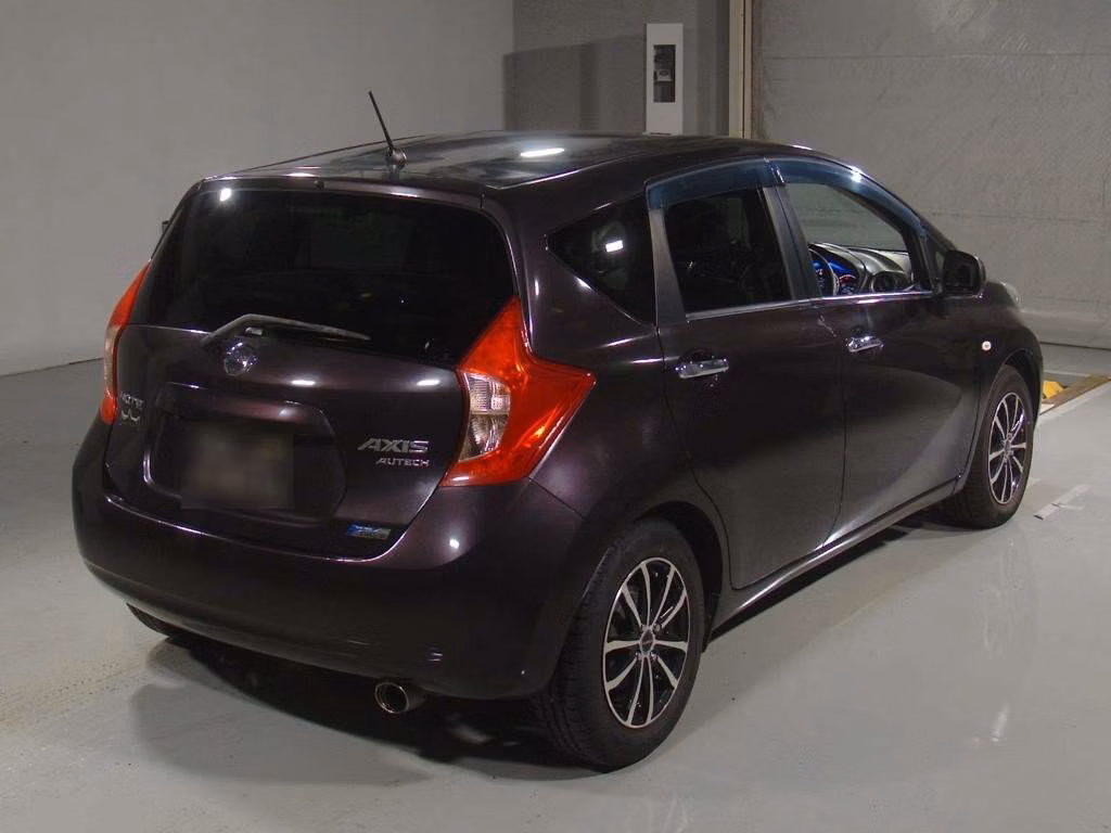 NISSAN NOTE