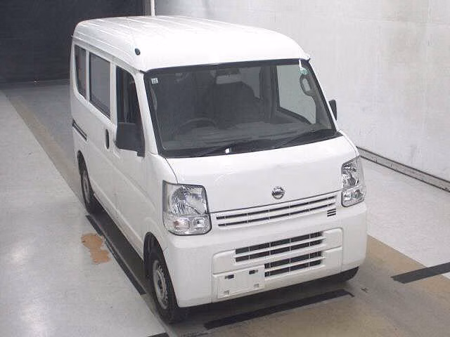 NISSAN NV100 CLIPPER