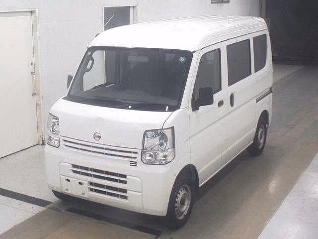 NISSAN NV100 CLIPPER