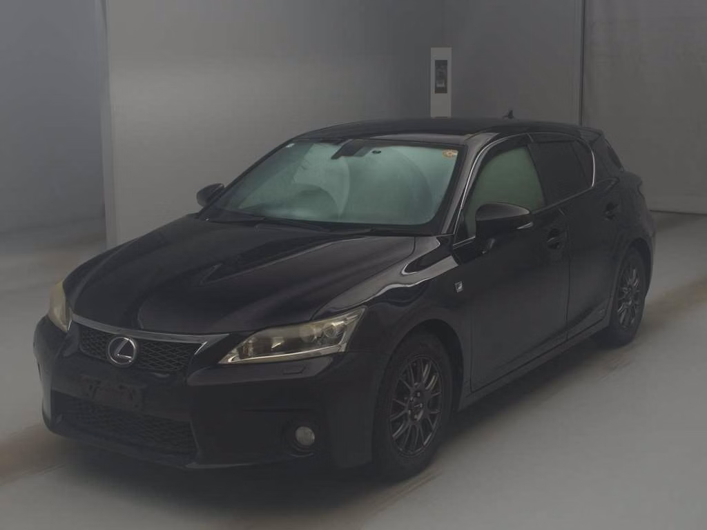 LEXUS CT200H