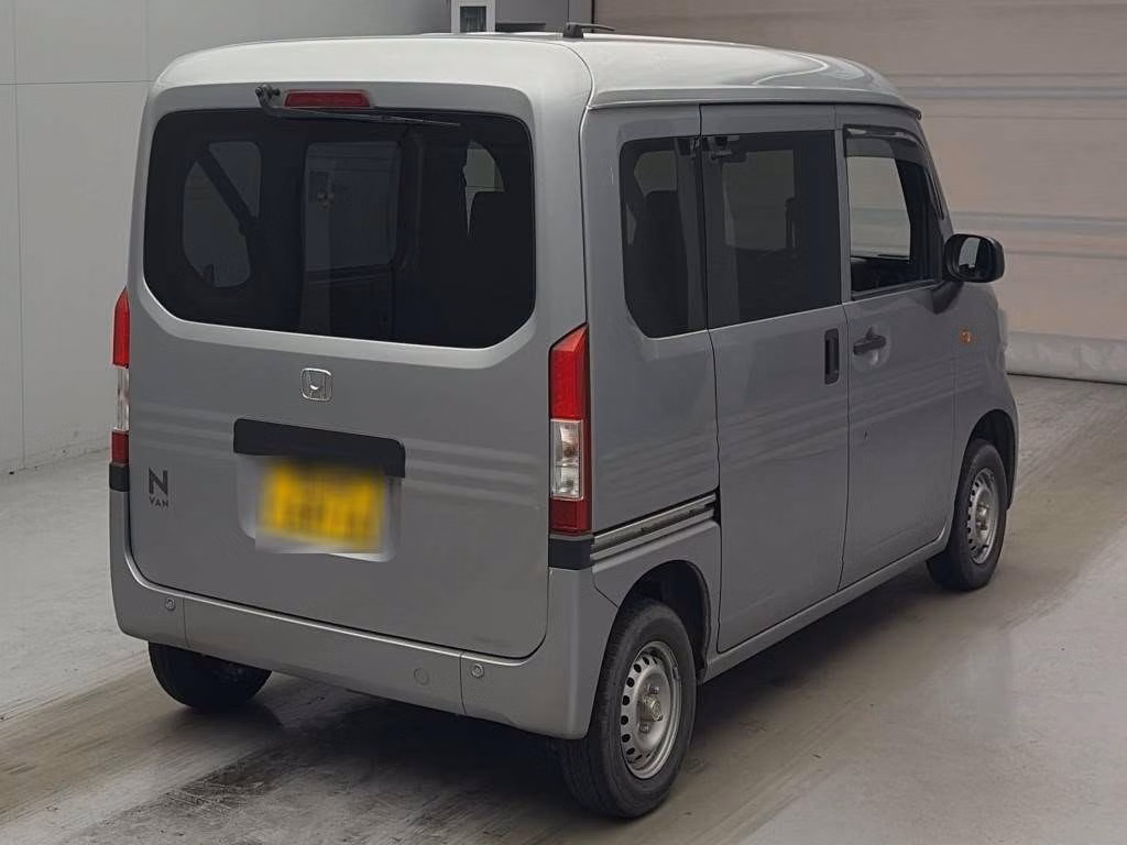 HONDA N-VAN
