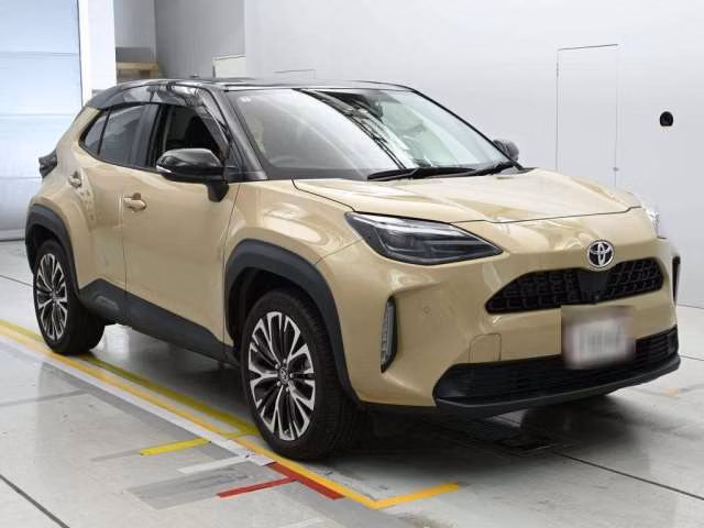 TOYOTA YARIS CROSS