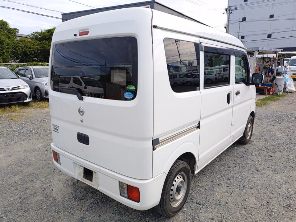 NISSAN NV100 CLIPPER