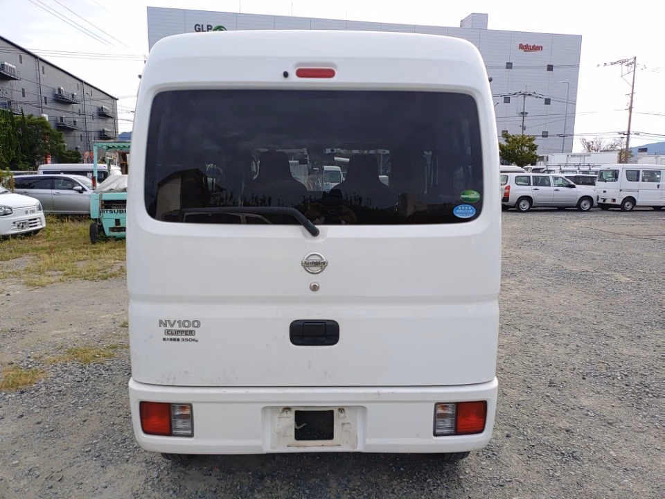 NISSAN NV100 CLIPPER