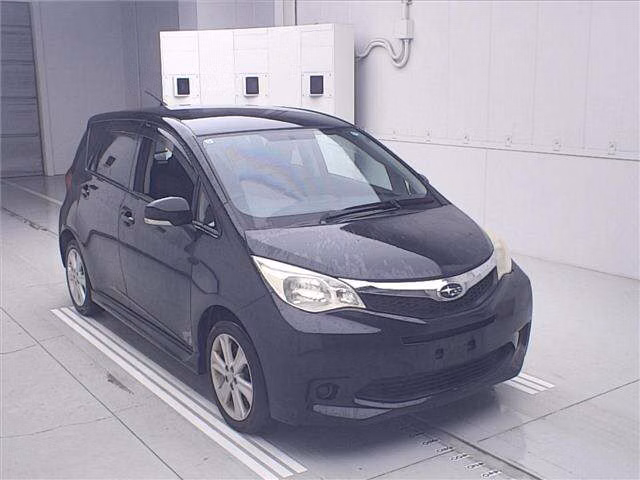 SUBARU TREZIA