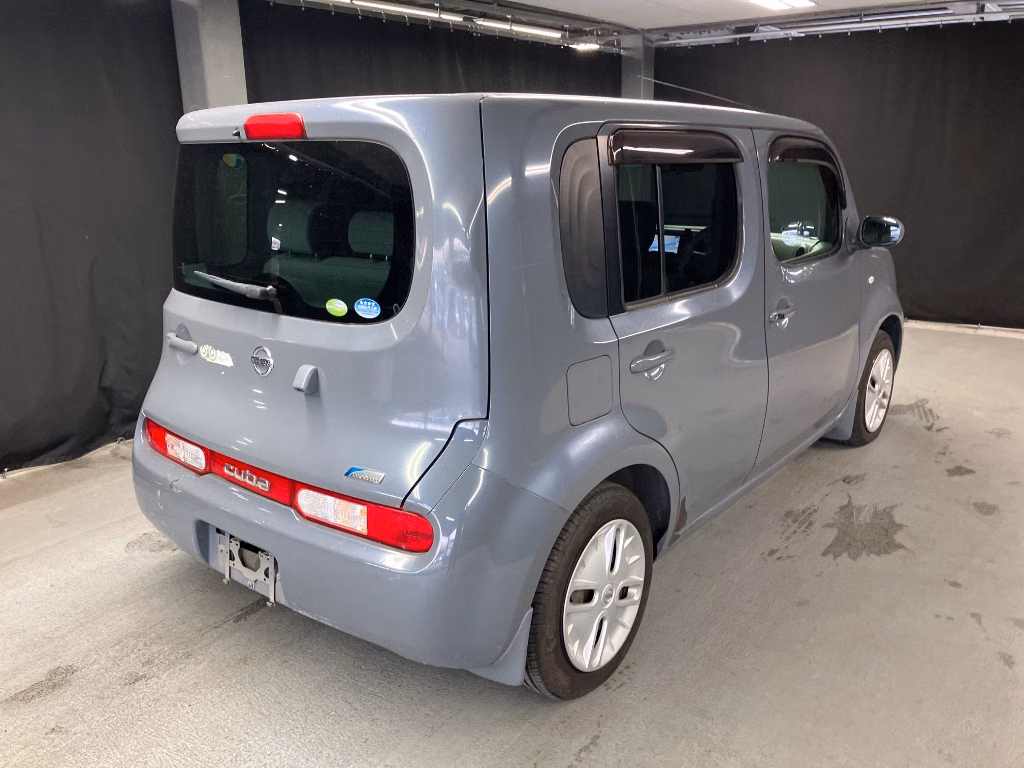 NISSAN CUBE