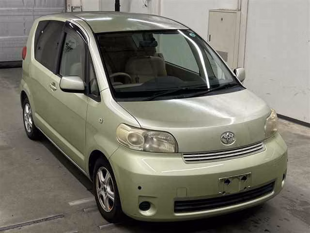 TOYOTA PORTE