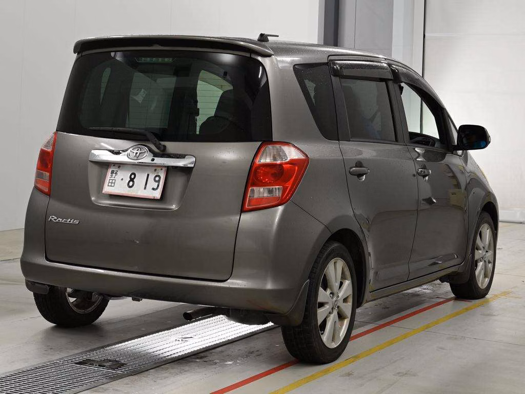 TOYOTA RACTIS