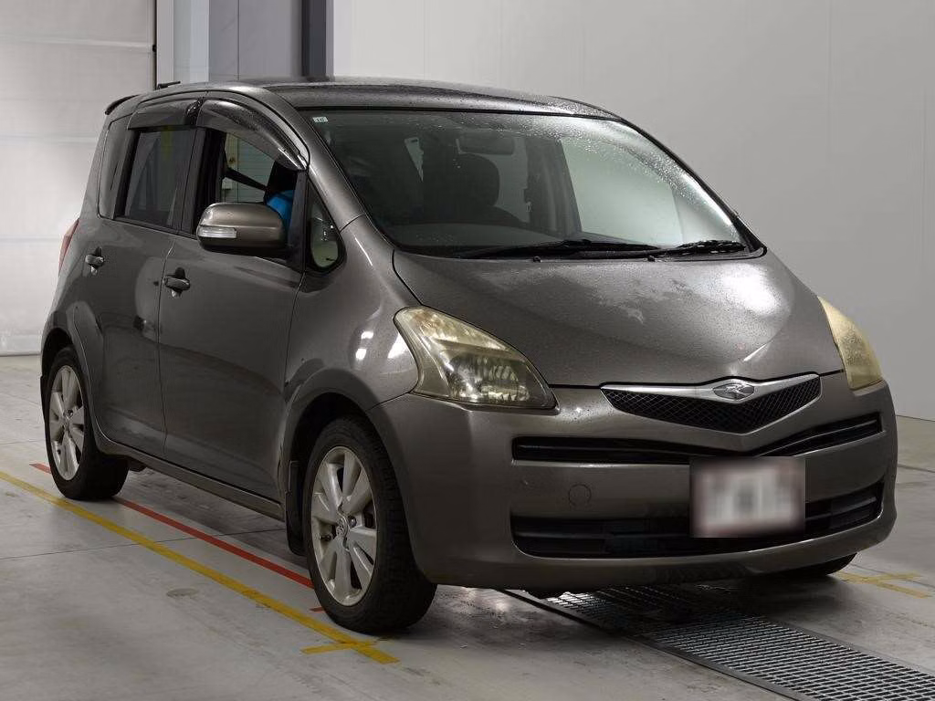 TOYOTA RACTIS