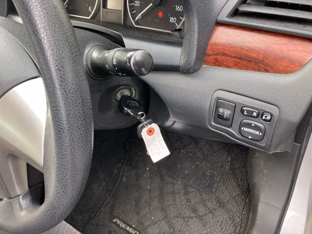 TOYOTA PREMIO