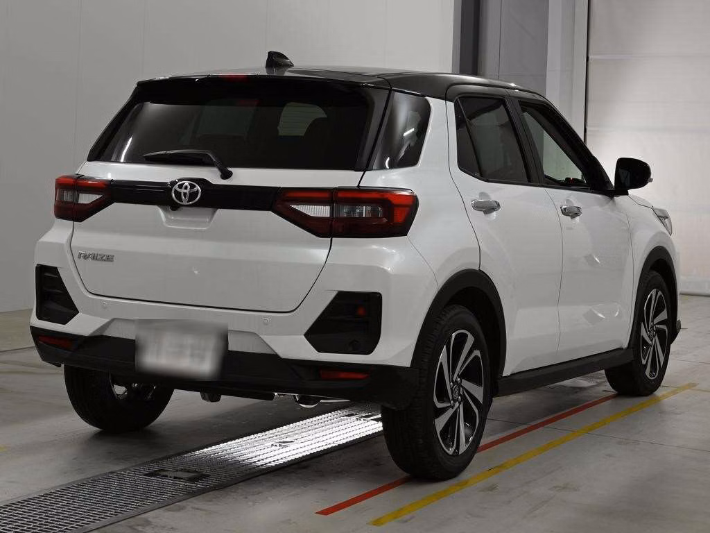 TOYOTA RAIZE