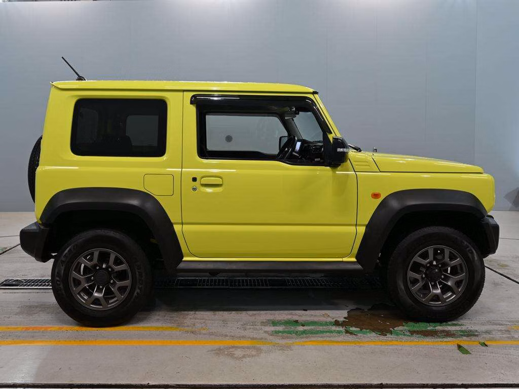 SUZUKI JIMNY SIERRA