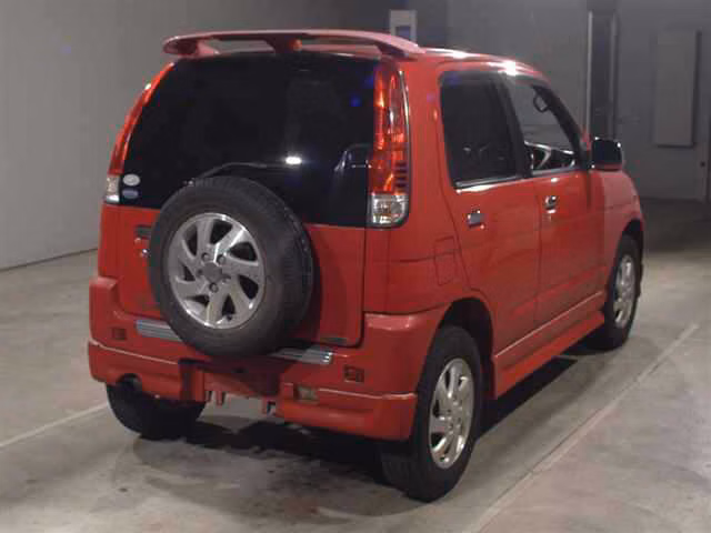 DAIHATSU TERIOS KID